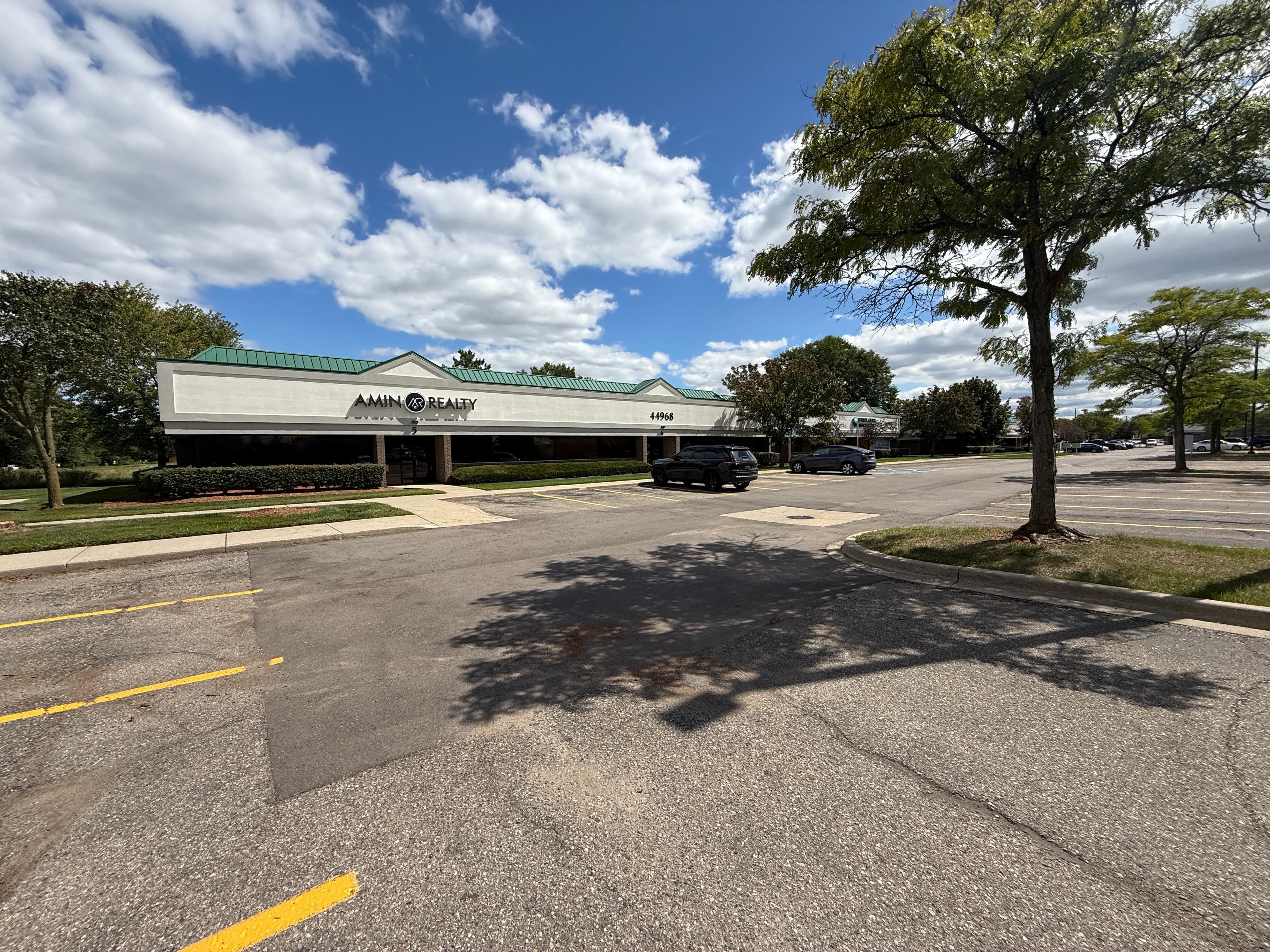 CARSTAR SIGNS LEASE FOR AT CANTON OFFICE CENTER