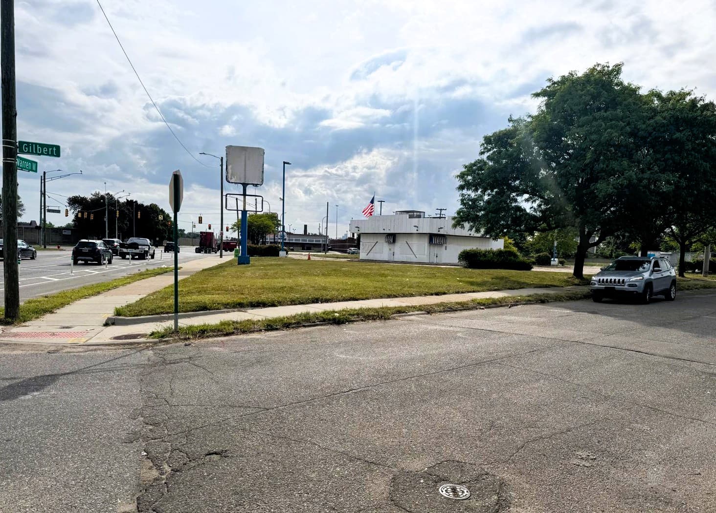 GERDOM REALTY AND INVESTMENT SELLS FORMER WHITE CASTLE IN DETROIT
